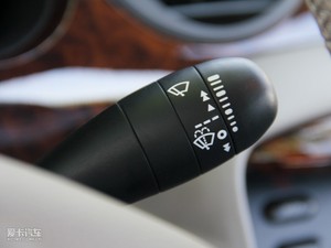 2010款1.8T 自动舒适版 中控区