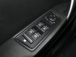 20111.8L ԄӾӢ {܇ƅ^(q)	