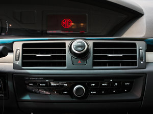 20111.8L ք(dng)m {(dio)L(fng)