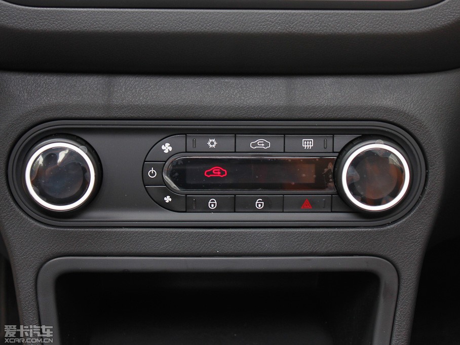 2011��MG3 Xross 1.5L AMT���A��