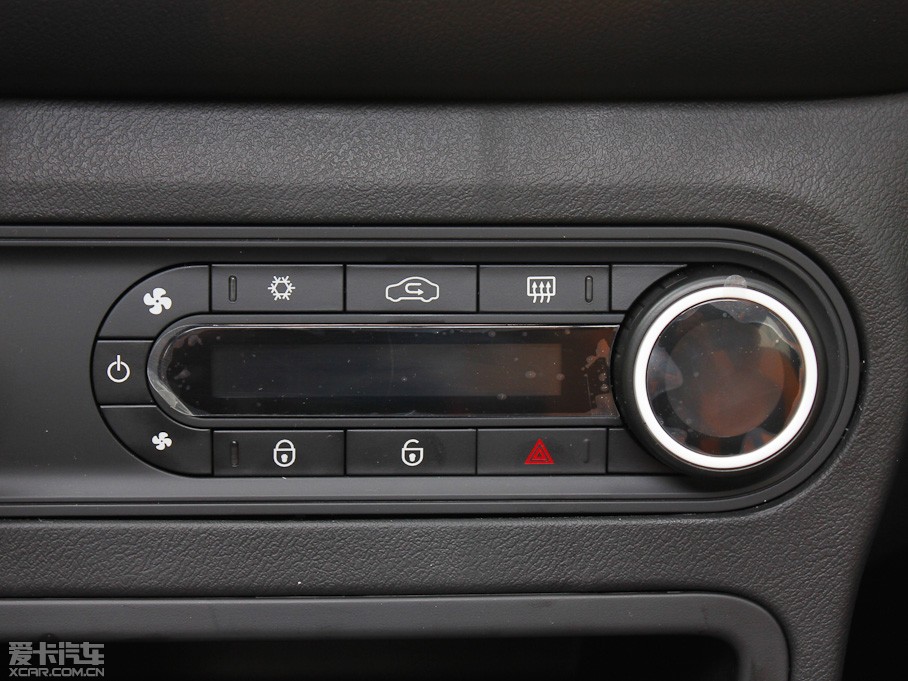 2011��MG3 Xross 1.5L AMT���A��