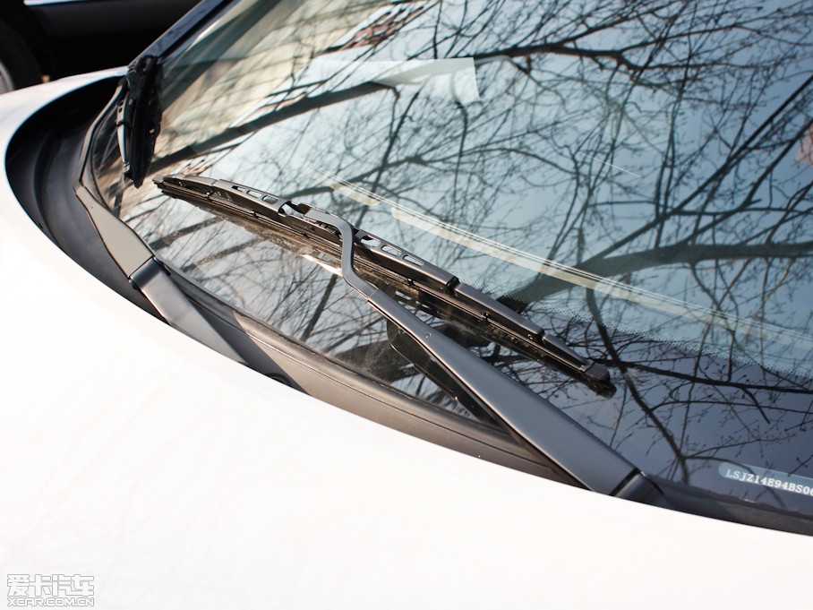 2011��MG3 Xross 1.5L �քӾ�Ӣ��