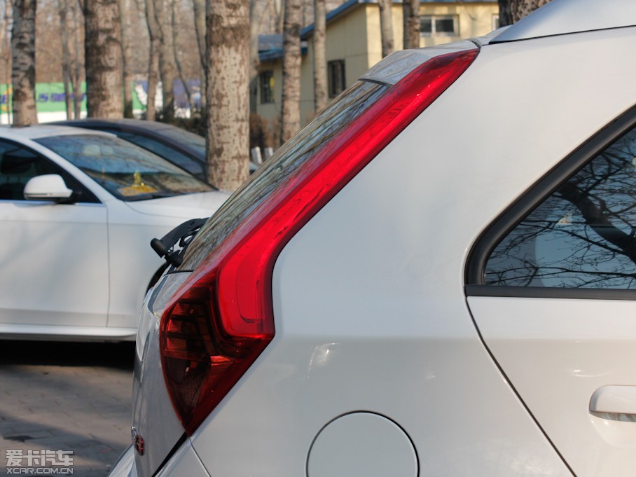 2011��MG3 Xross 1.5L �քӾ�Ӣ��