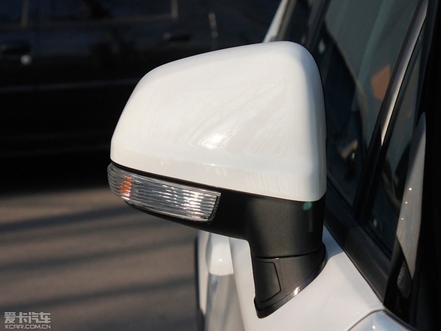 2011��MG3 Xross 1.5L �քӾ�Ӣ��