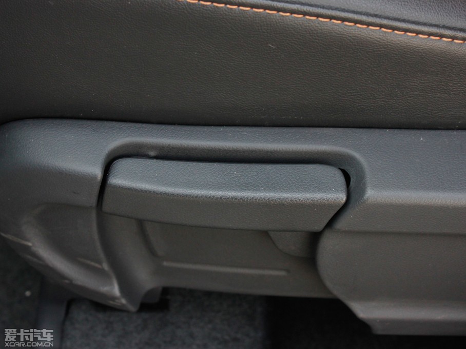 2011��MG3 Xross 1.5L �քӾ�Ӣ��