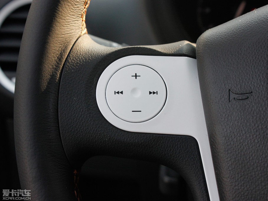 2011��MG3 Xross 1.5L �քӾ�Ӣ��