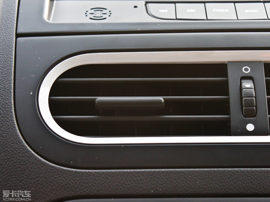 2011��MG3 Xross 1.5L �ք�(d��ng)��Ӣ��