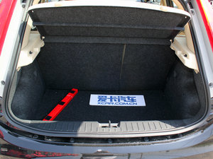 2011款1.5L AMT精英版 行李厢空间