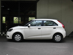2011款1.3L 手动舒适版 正侧（左）