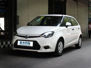 2011款1.3L 手动舒适版 左前45度