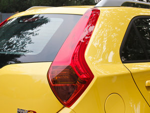 2011��1.5L AMT���A�� �������^