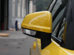 2011��1.5L AMT���A�� �������^