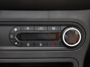 2011��1.5L AMT���A�� ���{�{��