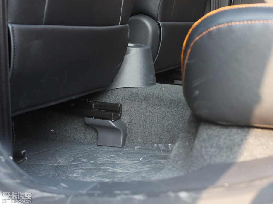 2011��MG3 Xross 1.5L �քӾ�Ӣ��