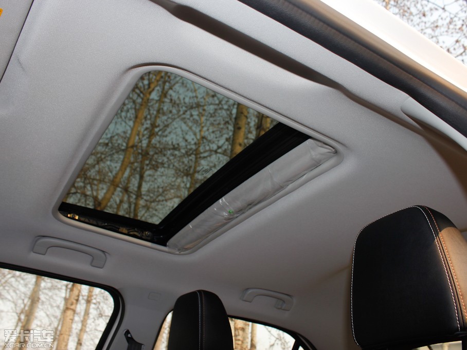 2011��MG3 Xross 1.5L �քӾ�Ӣ��