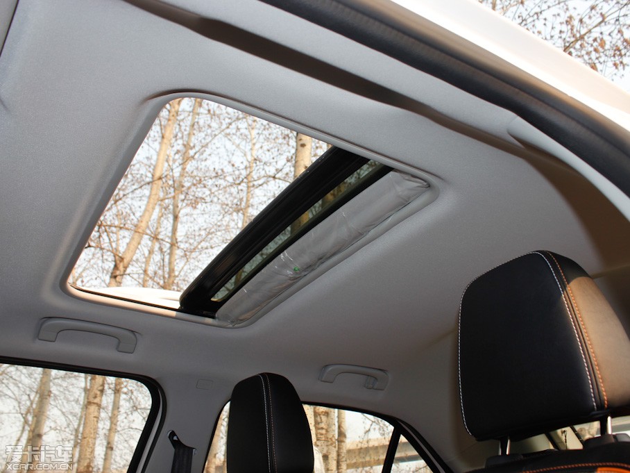 2011��MG3 Xross 1.5L �քӾ�Ӣ��