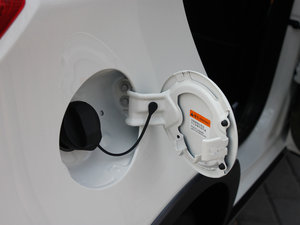 2011��1.5L �քӾ�Ӣ�� �������^