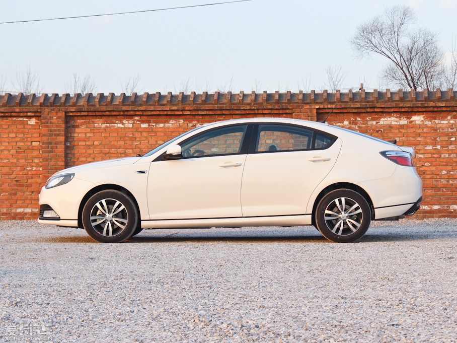 2013MG6Ʊ 1.8L ք{ֵ