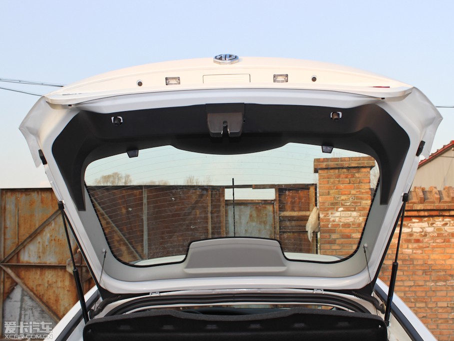 2013MG6Ʊ 1.8L ք{ֵ