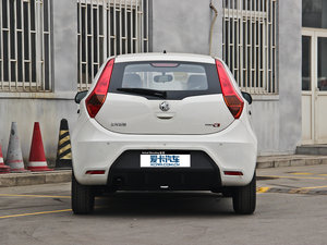 2014款1.5L 手动超值版 正后	