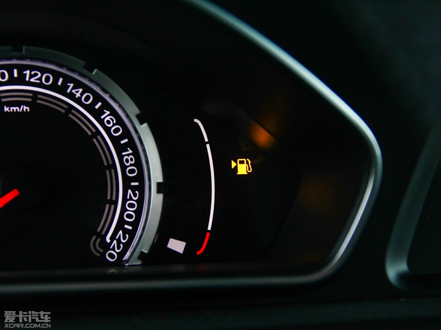 2014MG6Ʊ 1.8T 90ِ܊inkaNetӢ