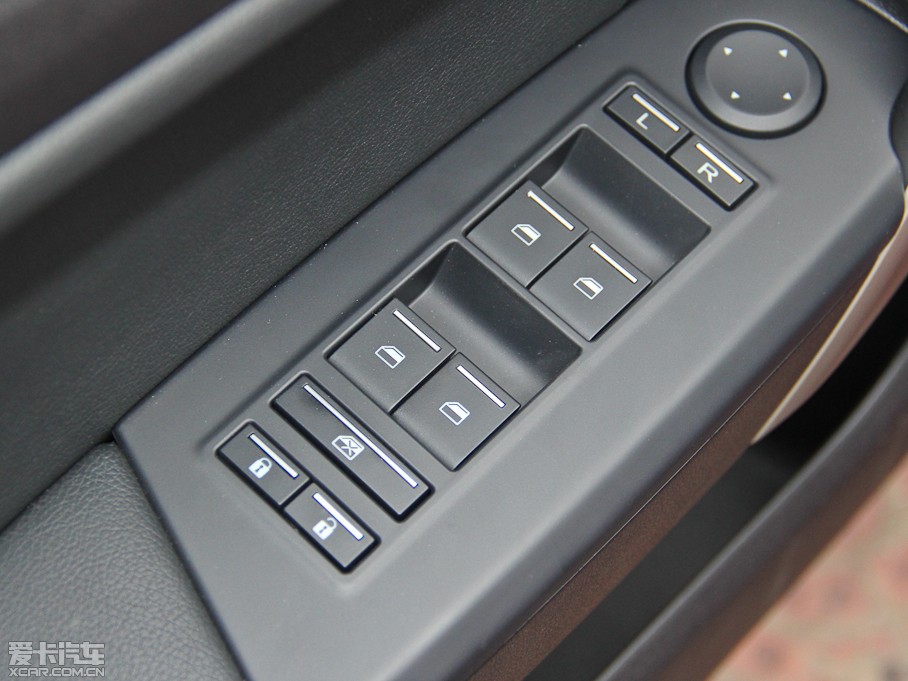 2015MGJ 1.5T Ԅ(dng)A