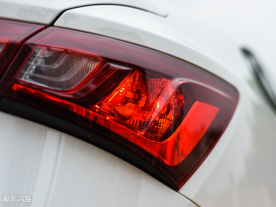 2015MGJ 1.4TGI TSTŞ