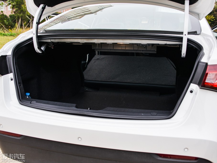 2015MGJ 1.4TGI TSTŞ