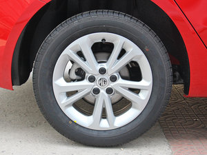 2015款1.5T 自动豪华版 轮圈