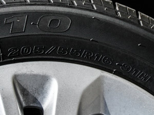 20151.5T ք(dng)Ӣ ݆̥ߴ