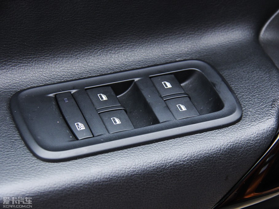 2015MGJv 2.0TGI TSTŞ