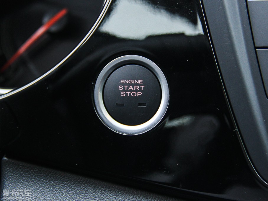 2015��MG�J�v 2.0TGI TST�����Ş��