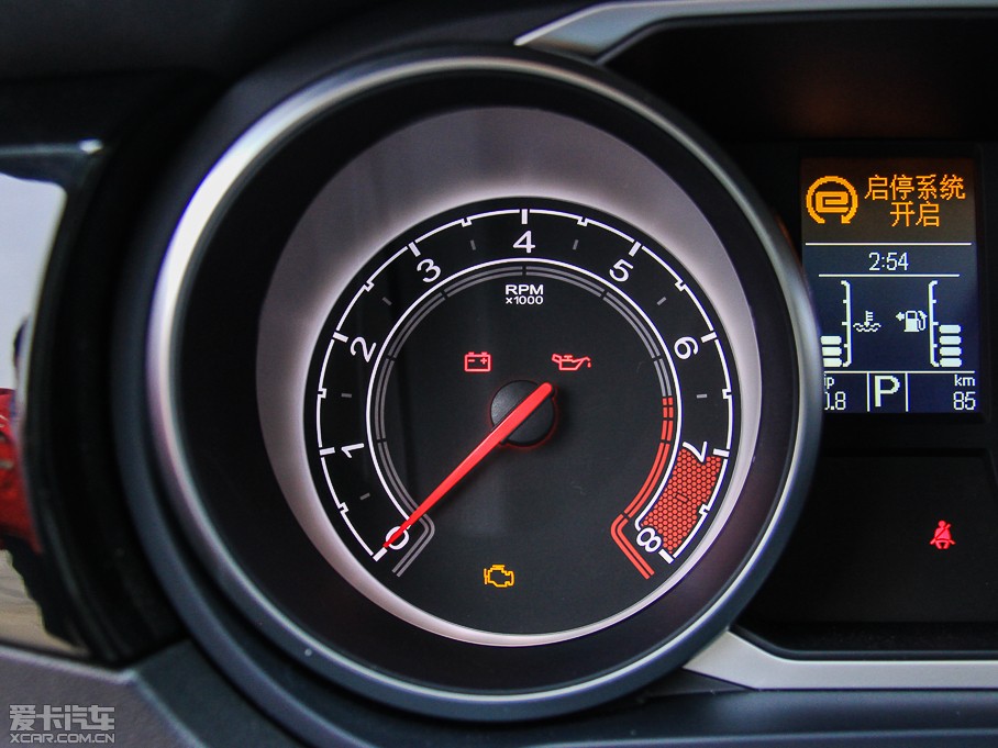 2015��MG�J�v 2.0TGI TST���(q��)��Ş��