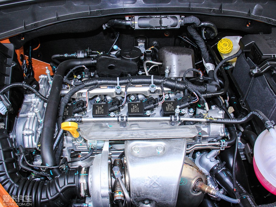 2015��MG�J�v 2.0TGI TST���(q��)��Ş��