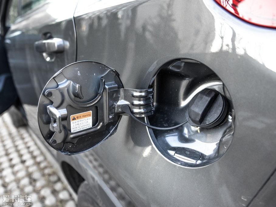 2015MGJv 2.0TGI TSTŞ