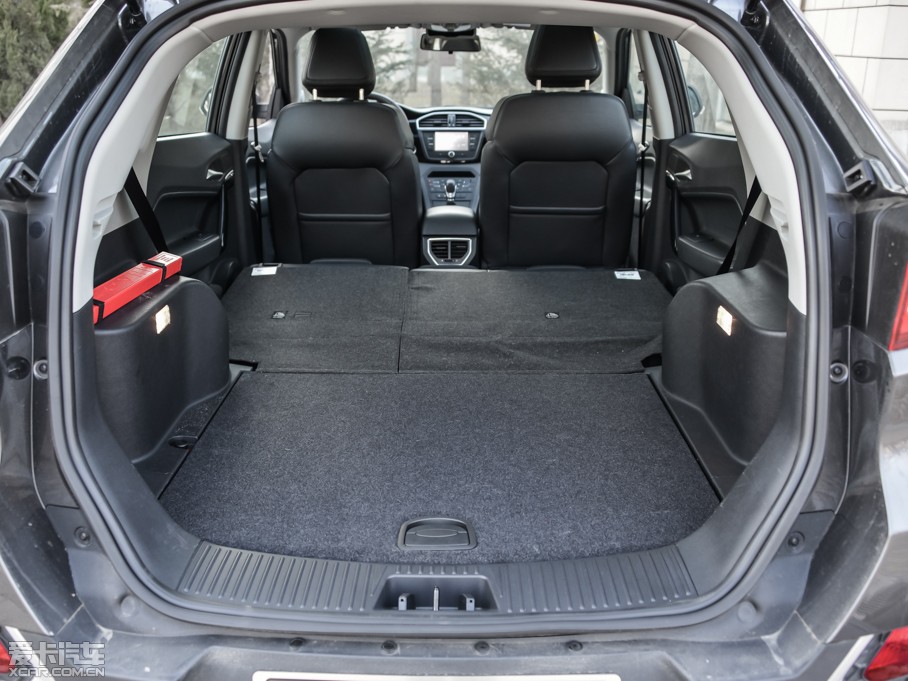 2015MGJv 2.0TGI TSTŞ