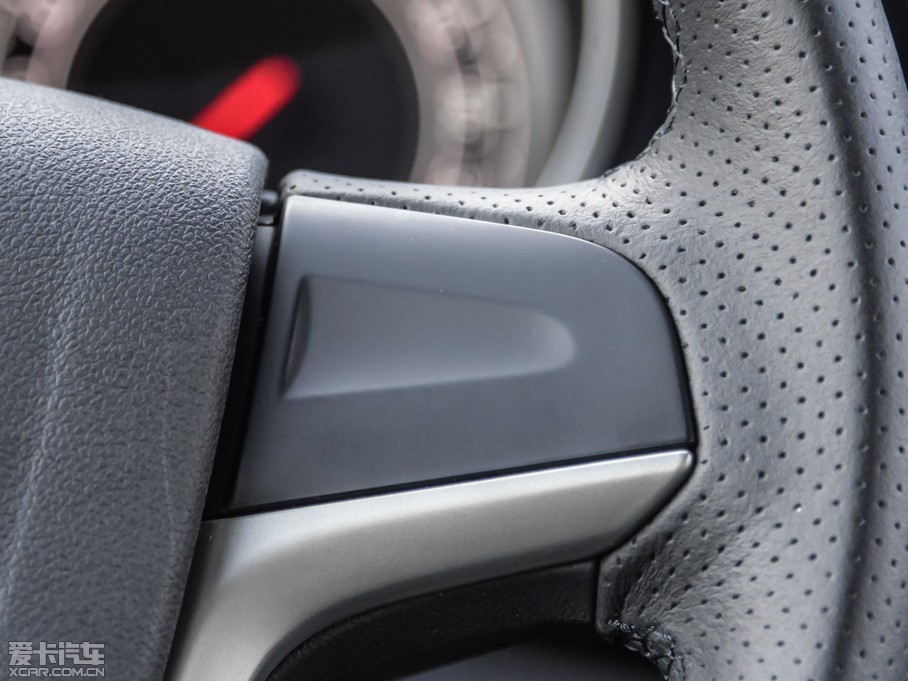 2015MGJv 2.0TGI TST(q)Ş