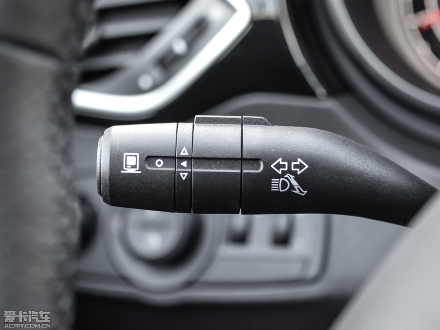 2015MGJv 2.0TGI TST(q)Ş