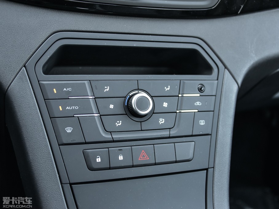 2015MGJv 2.0TGI TSTŞ