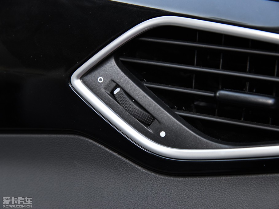 2015��MG�J�v 2.0TGI TST���(q��)��Ş��