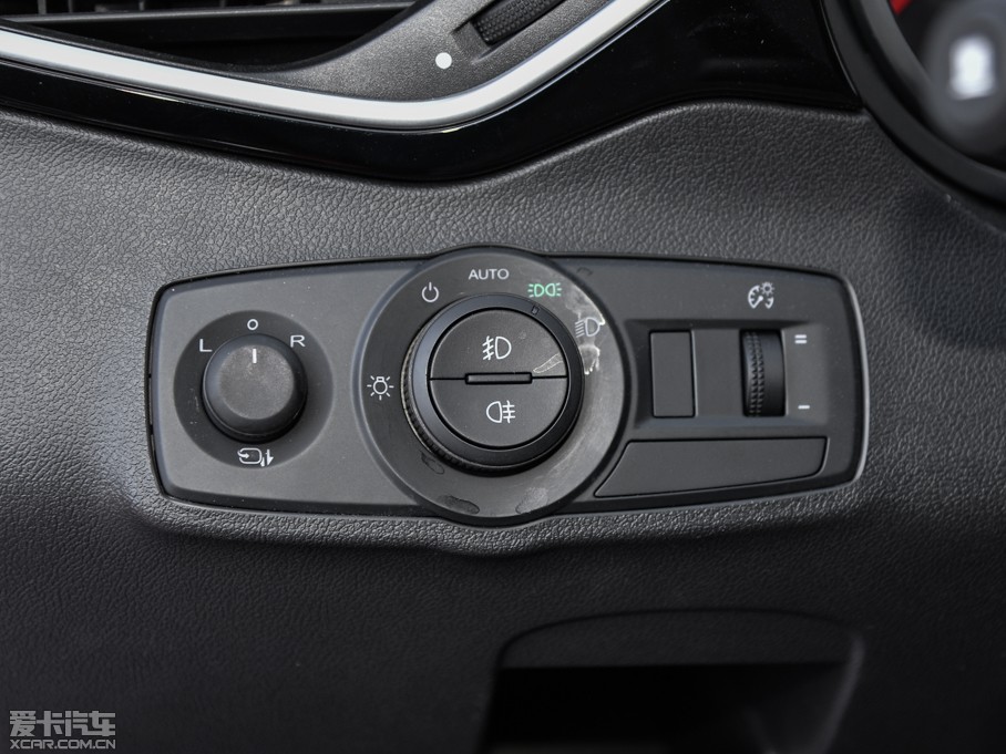 2015MGJv 2.0TGI TST(q)Ş