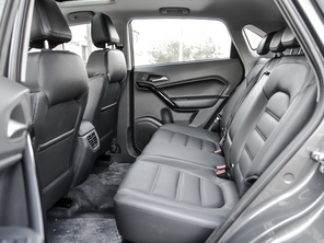 MG2015款名爵銳騰