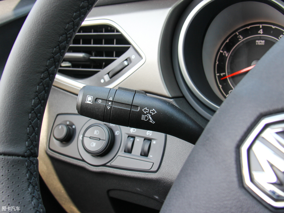 2016��MG�J�v 1.5TGI �քӳ�ֵ��