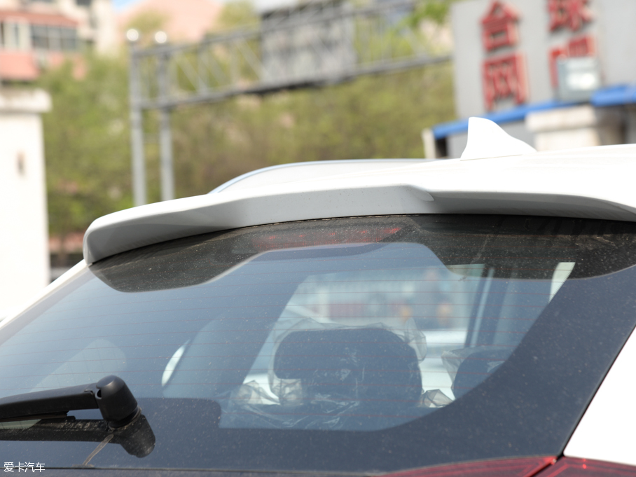 2016MGJv 2.0TGI TSTA