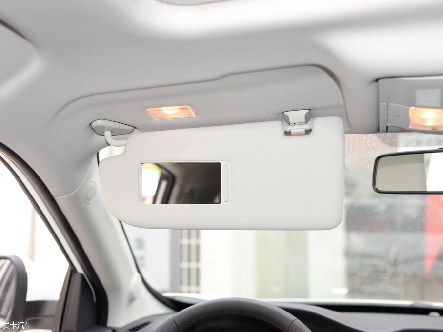 2016MGJv 2.0TGI TSTA