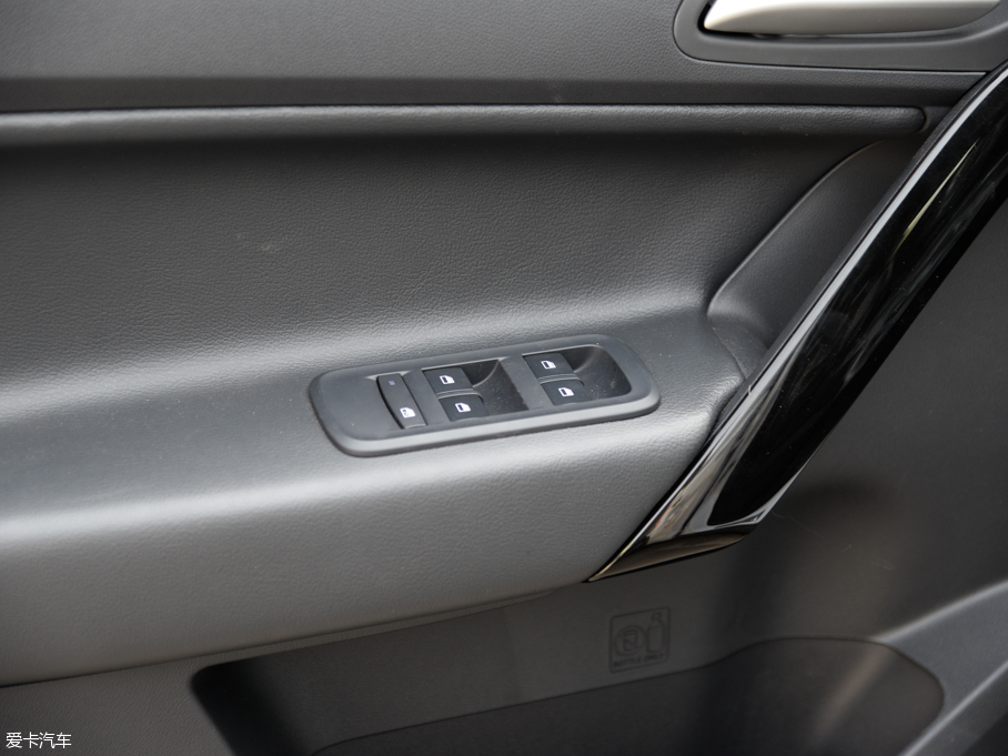 2016MGJv 2.0TGI TSTA