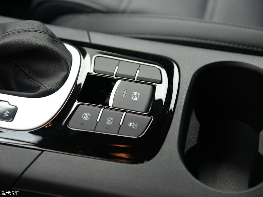 2016MGJv 2.0TGI TSTA