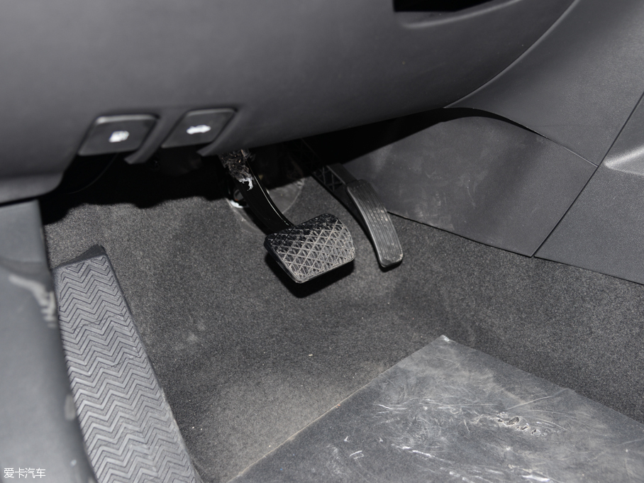 2016MGJv 2.0TGI TSTA