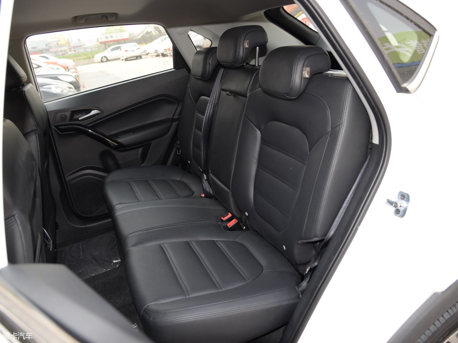 2016��MG�J�v 1.5TGI TST���A��