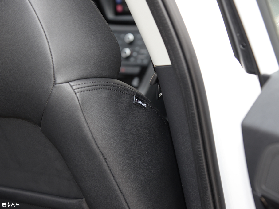 2016��MG�J�v 1.5TGI TST���A��